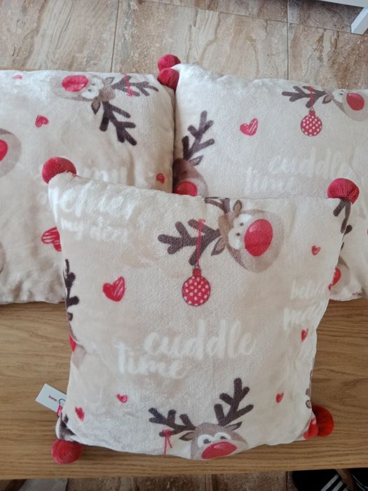 Poszewki na poduszki  home& you cena za sztukę  piękne