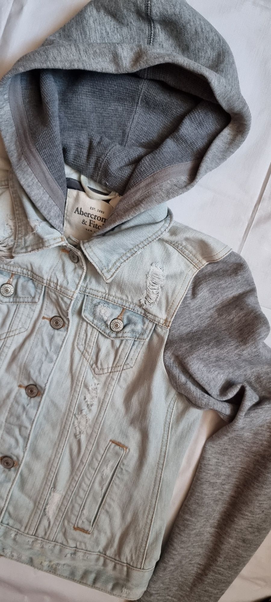 Kurtka firmy Abercrombie &Fitch rozm. S