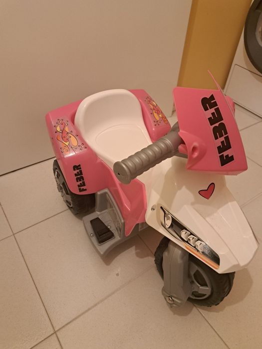 Mota criança Feber elétrica