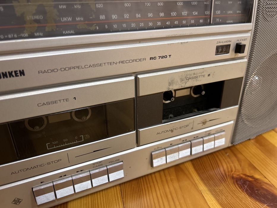 TELEFUNKEN RC 720T – радіо-дволентовий програвач, магнітофон