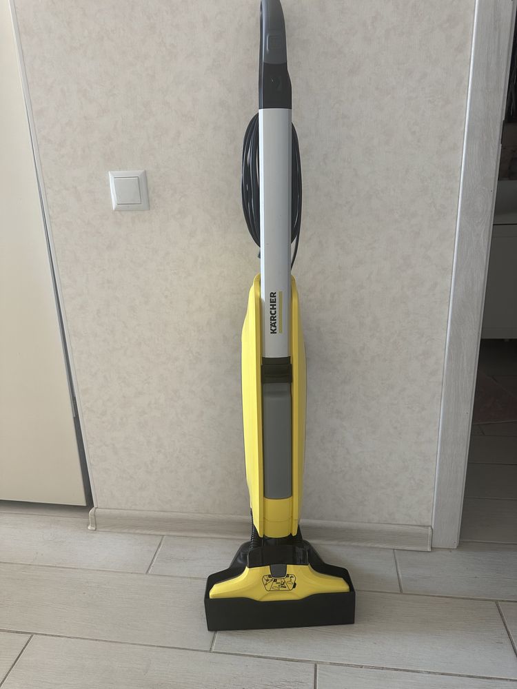 Пилосос Karcher FC5
