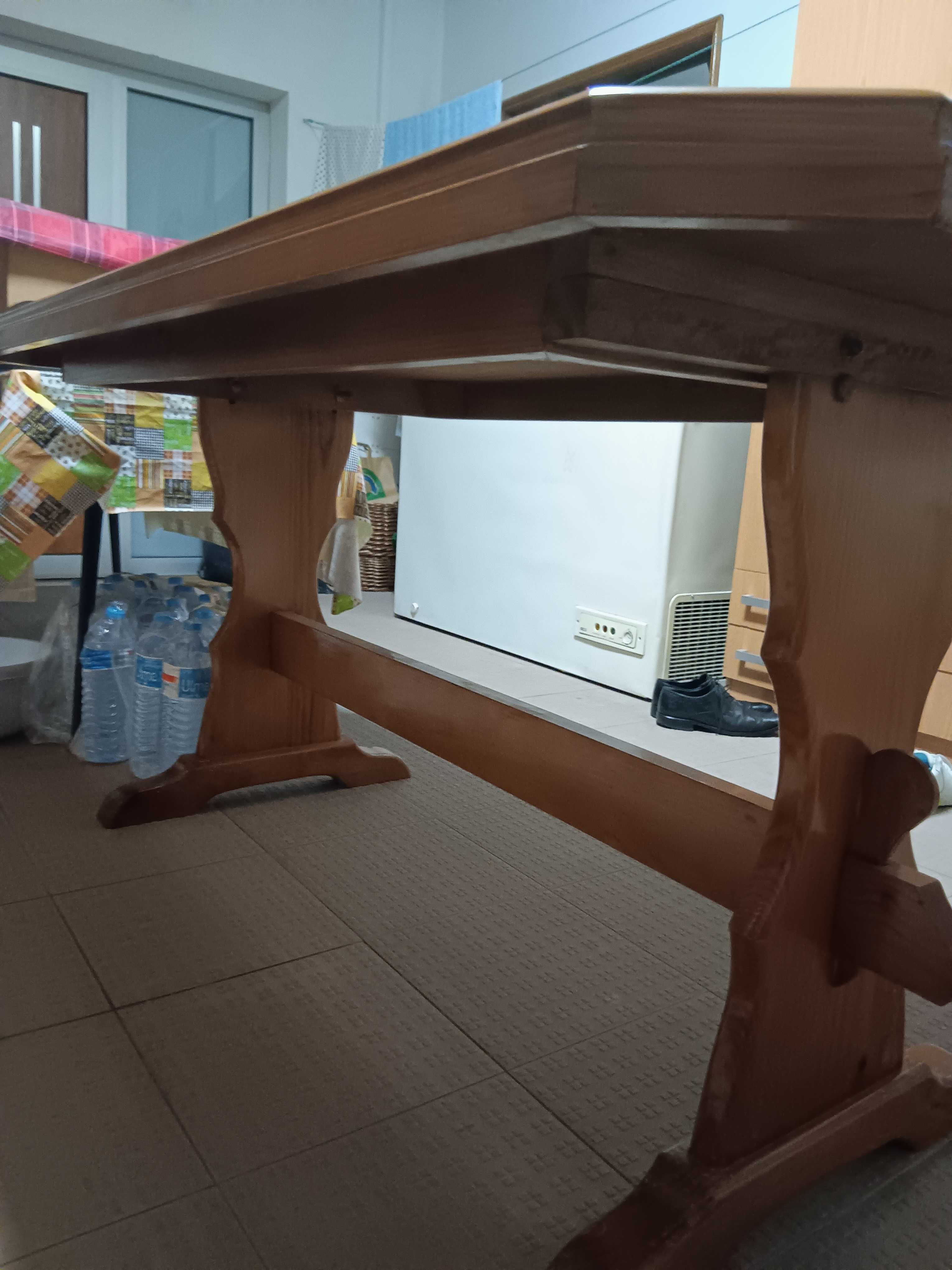 Mesa e Cadeiras para cozinha ou sala