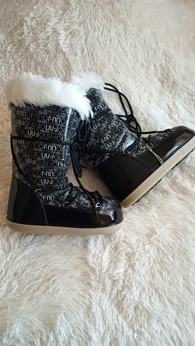 Чоботи мунбут дутіки Liu Jo