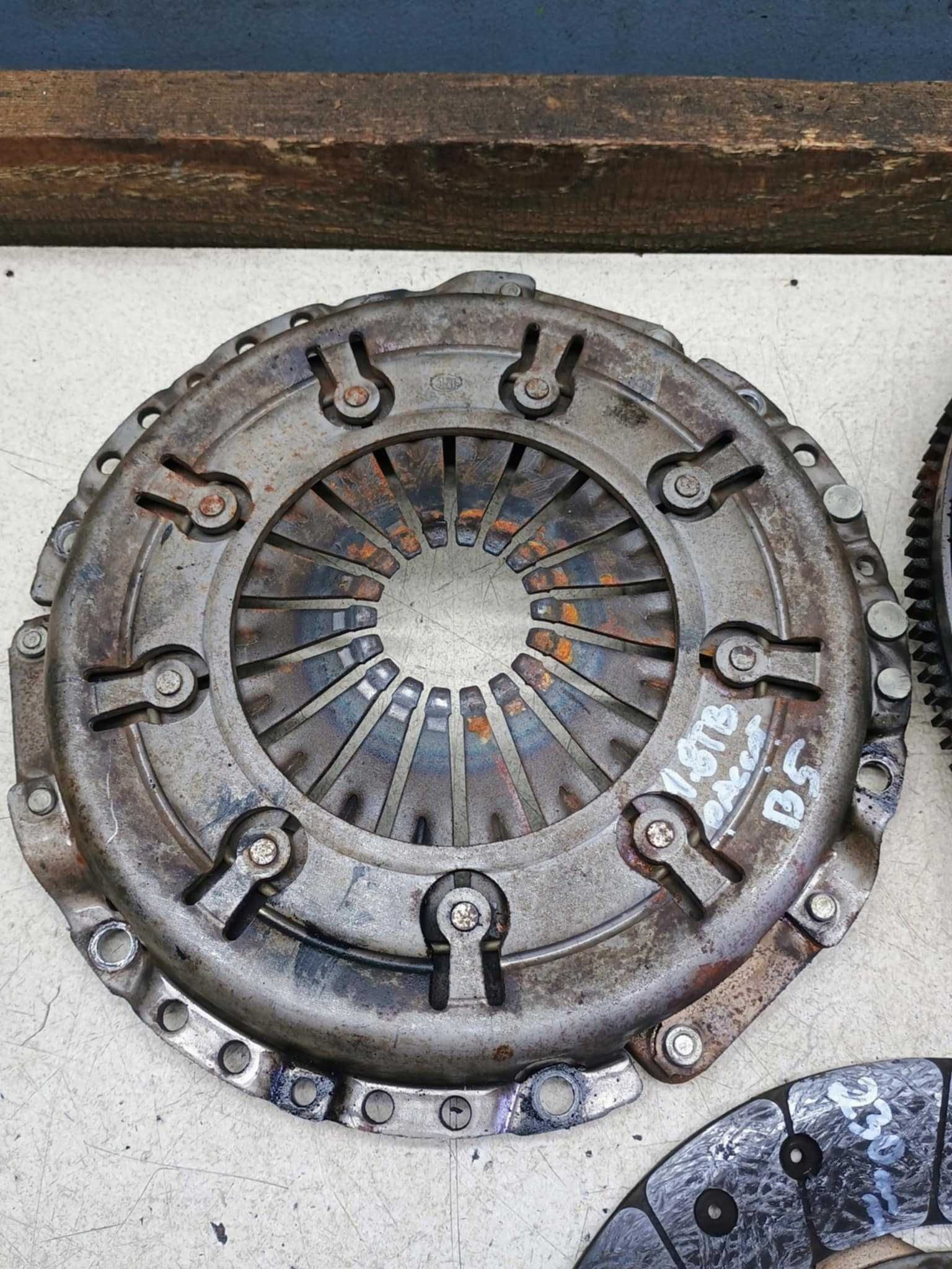 Sprzęgło dwumas tarcza docisk ŁADNE Audi A4 B5 VW Passat B5 1.8 turbo