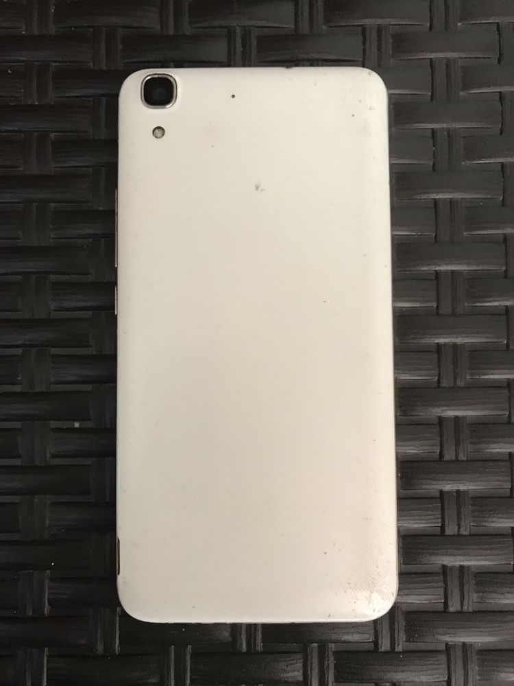 Телефон Huawei 8 gb