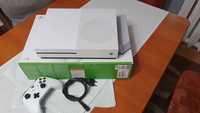 Xbox One S 1TB + oryginalny pad i okablowanie