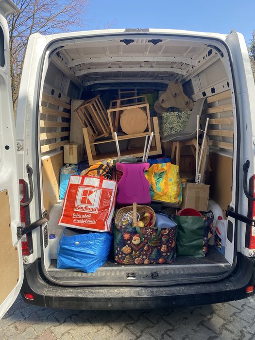 Przeprowadzki Transport Bus Kraków Przewóz rzeczy Taxi Bagażowe