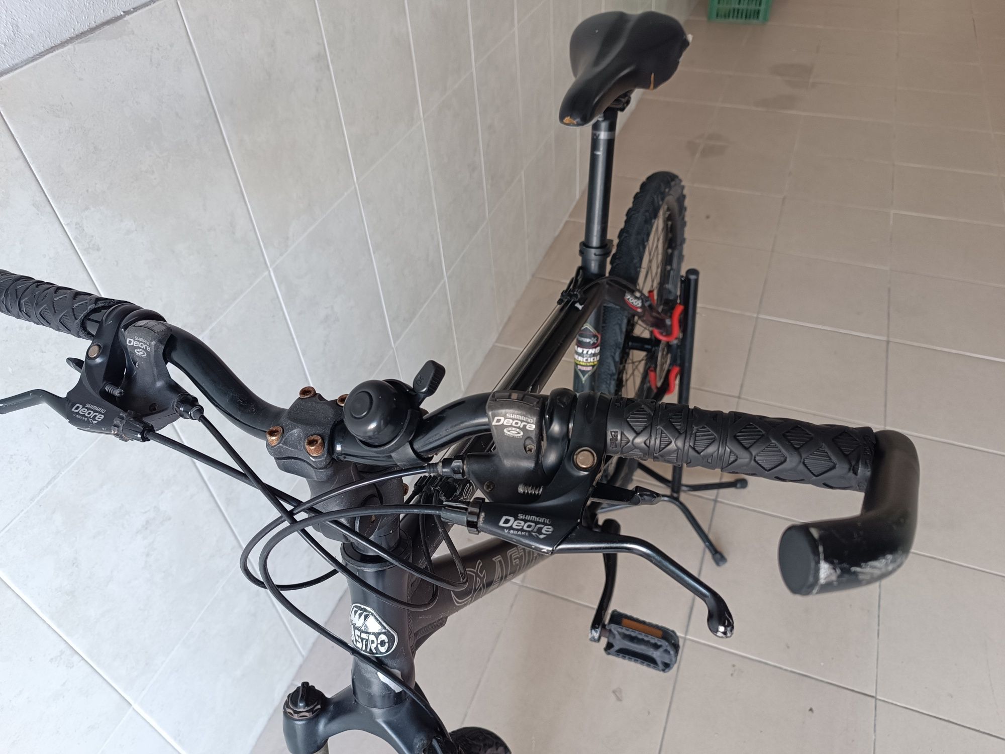 Bicicleta BTT  Roda 26 Shimano Deore