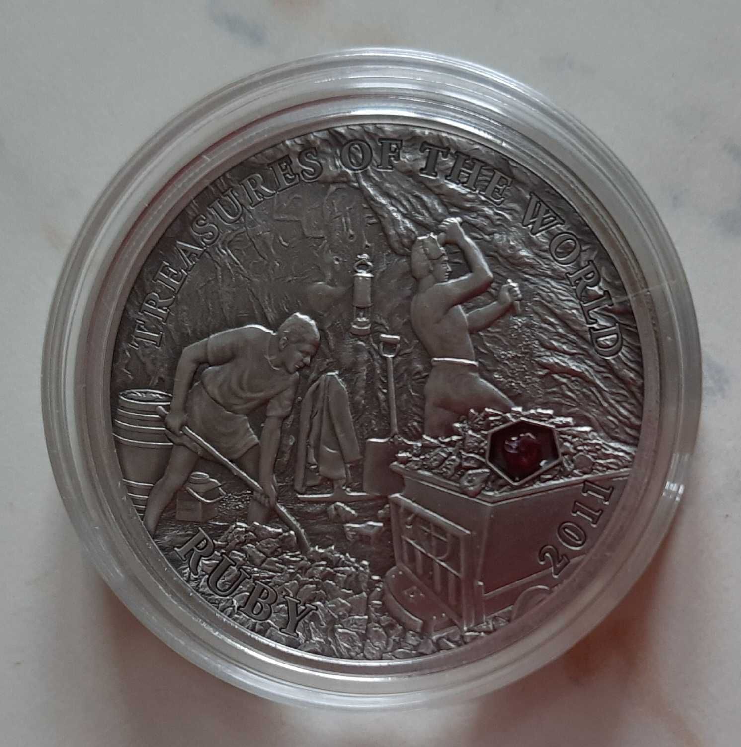Srebrna moneta 5 dolarów z Palau - rubin