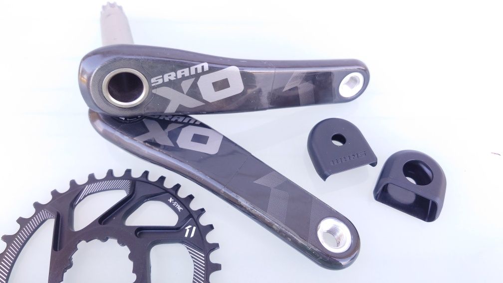 Korby DH Sram X01 Carbon, mufa GXP 83mm, ramiona 165mm + blat 34t