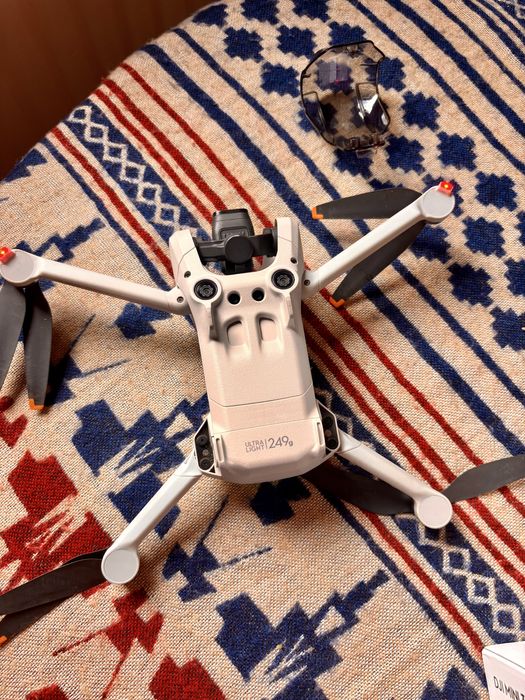 DJI Mini 3 Pro – dron w idealnym stanie + akcesoria