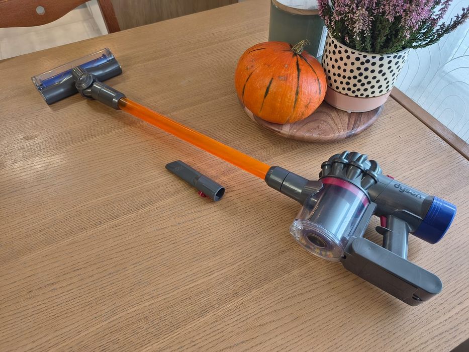 Odkurzacz  zabawkowy Dyson