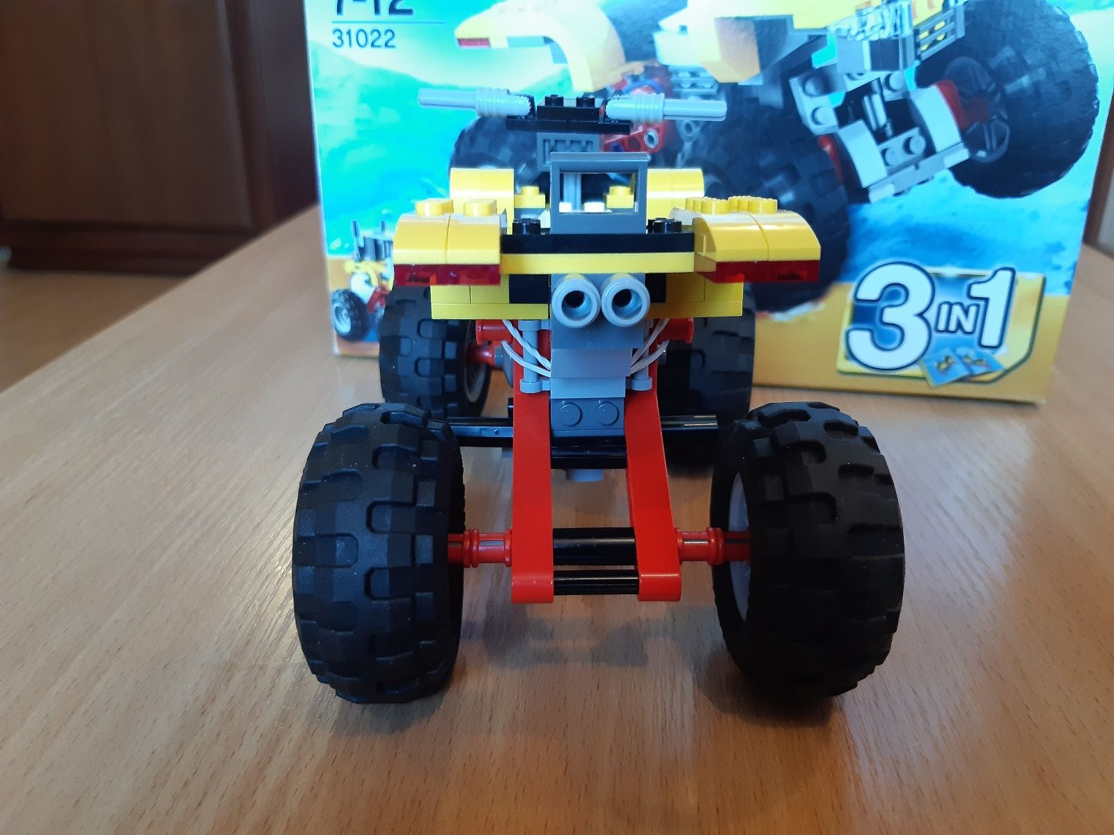 Lego creator 31022