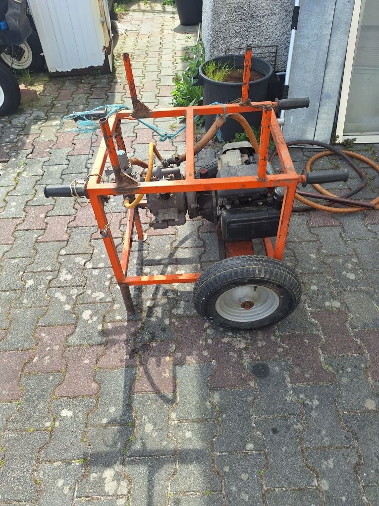 Auto bomba honda