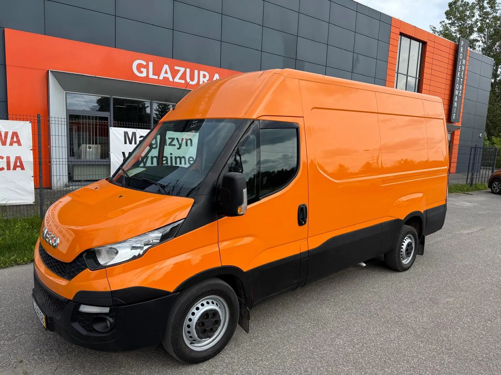 Iveco Daily 35S17, 3.0 170KM, L3H2, Automat HiMatic, Bardzo niski przebieg, Zadbany  Iveco Daily 35S17, 3.0 170KM, L3H2, Automat HiMatic, Niski przebieg