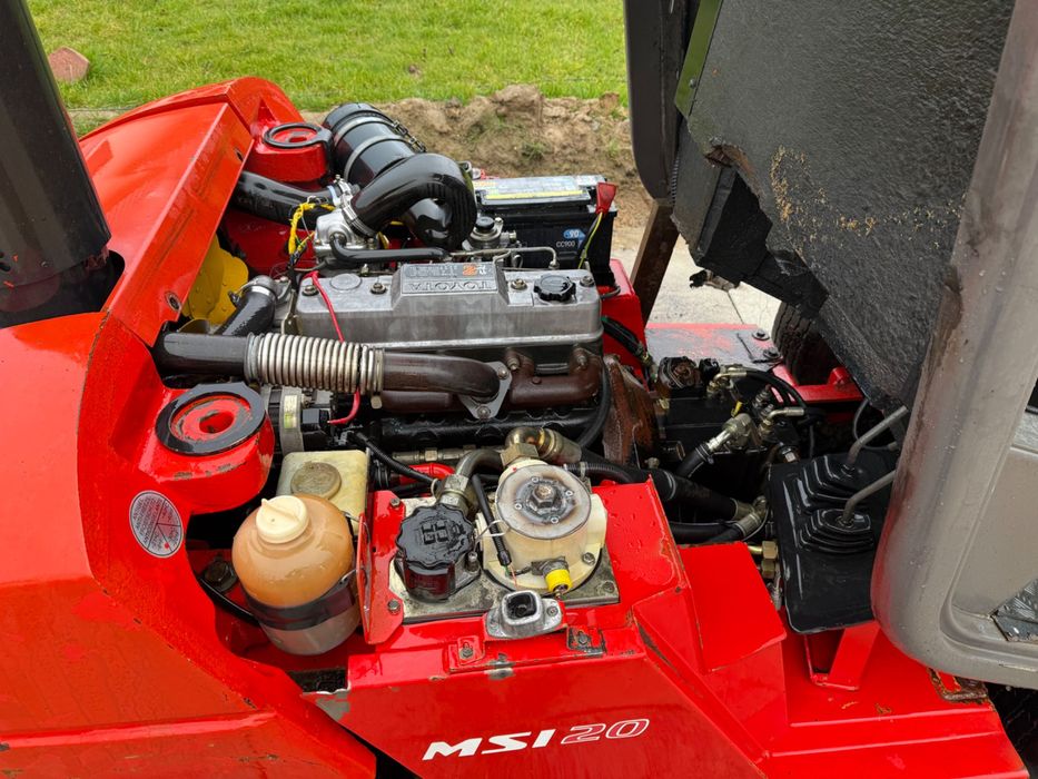 wózek widłowy terenowy MANITOU MSI20 przesuw boczny diesel 2200mth