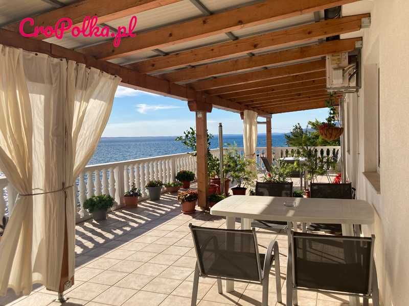 CHORWACJA STARIGRAD 13.08-20.08 apartament z widokiem na morze 4 os.