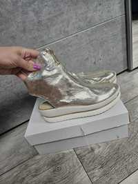 Nowe z pudełkiem sandały na platformie skóra naturalna złote Rozm 37