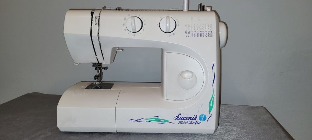 Maszyna do szycia Łucznik 2015 Zofia