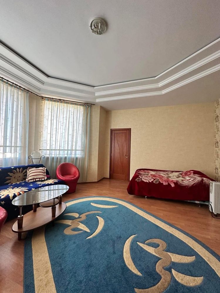 Царське село.Продаж будинку vip класу