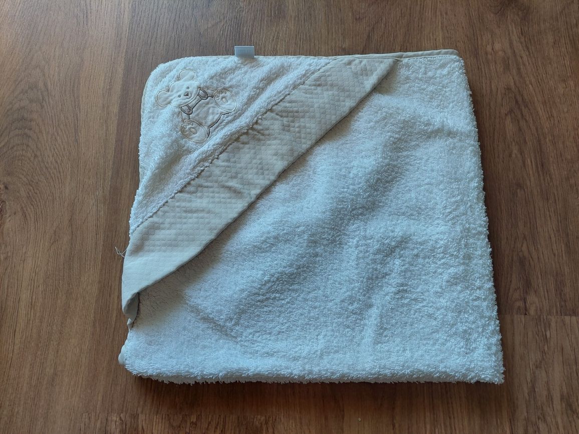 Mantas e toalhas de banho para bebé