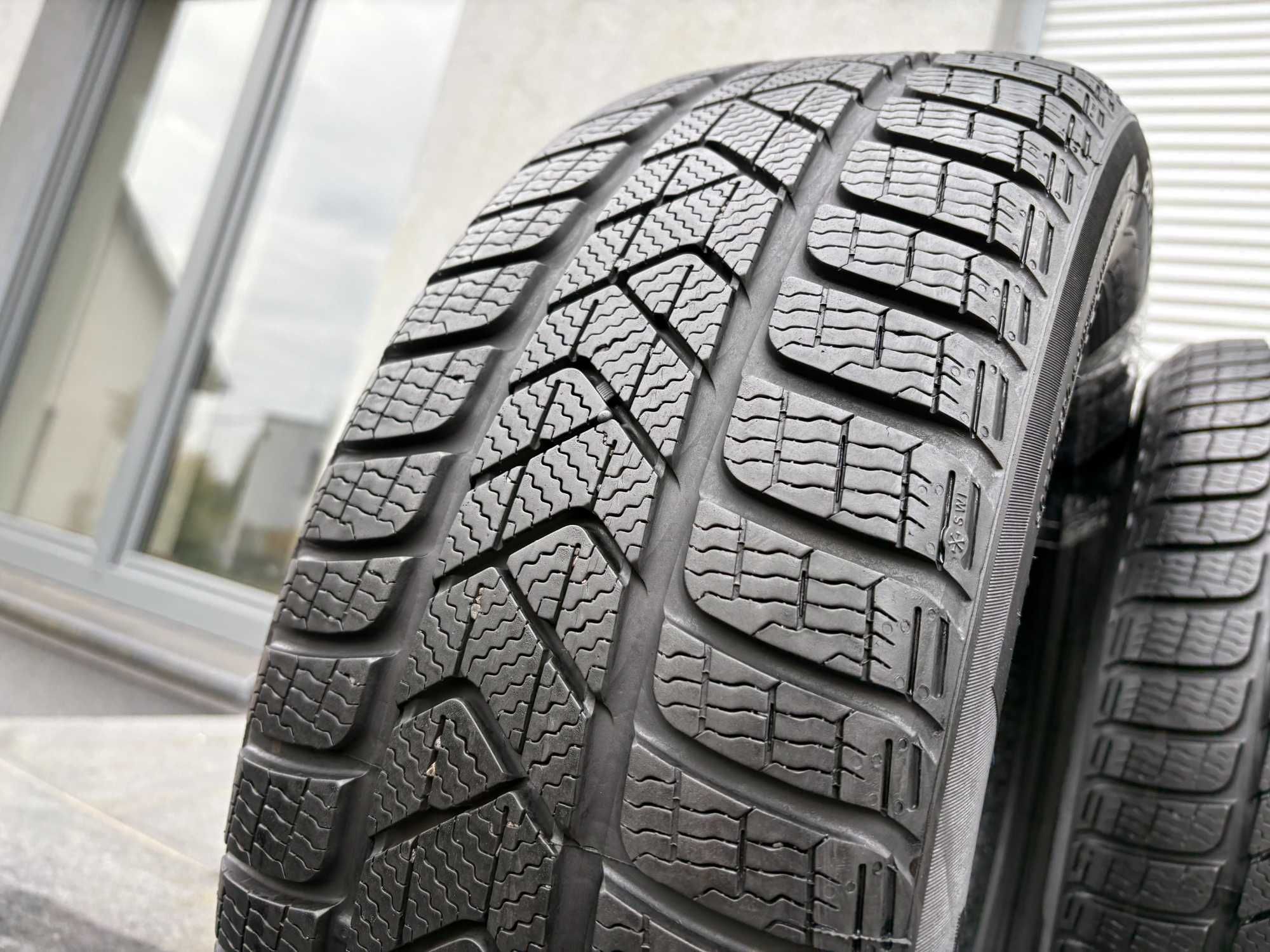 4szt zimowe 215/55R17 Pirelli 7,4mm 2020r świetny stan! LZL14 gwarancj