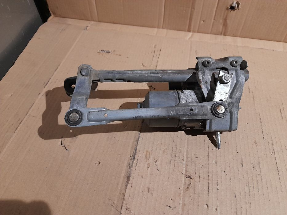 Mechanizm wycieraczek prawy przód VW Touran I 03-06 1T0.955.024 E