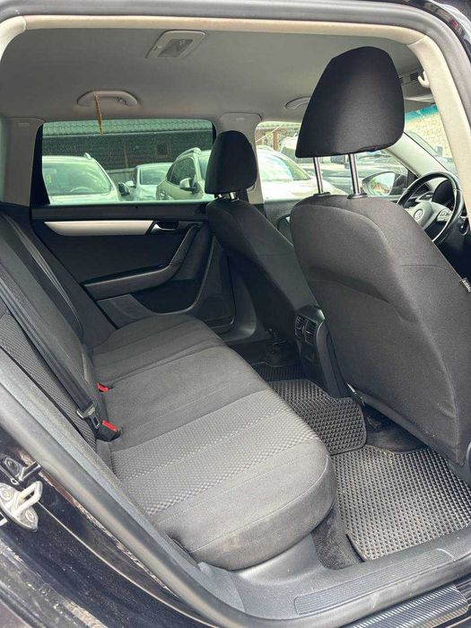 Volkswagen Passat 2012, В7, 2.0 Tdi