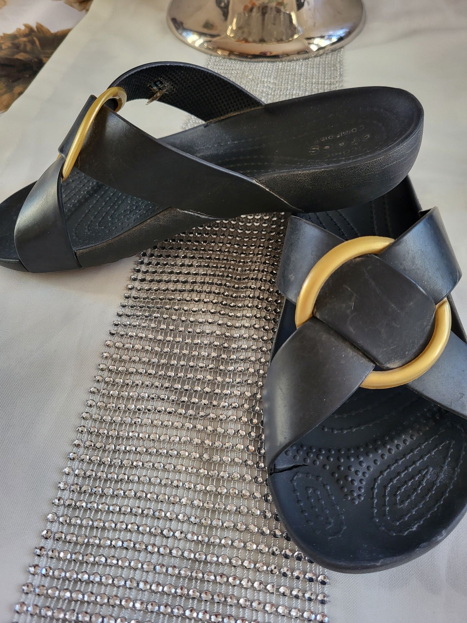 Klapki Crocs rozm.37