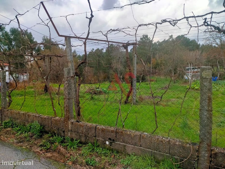 Terreno para construção em Regadas, Fafe