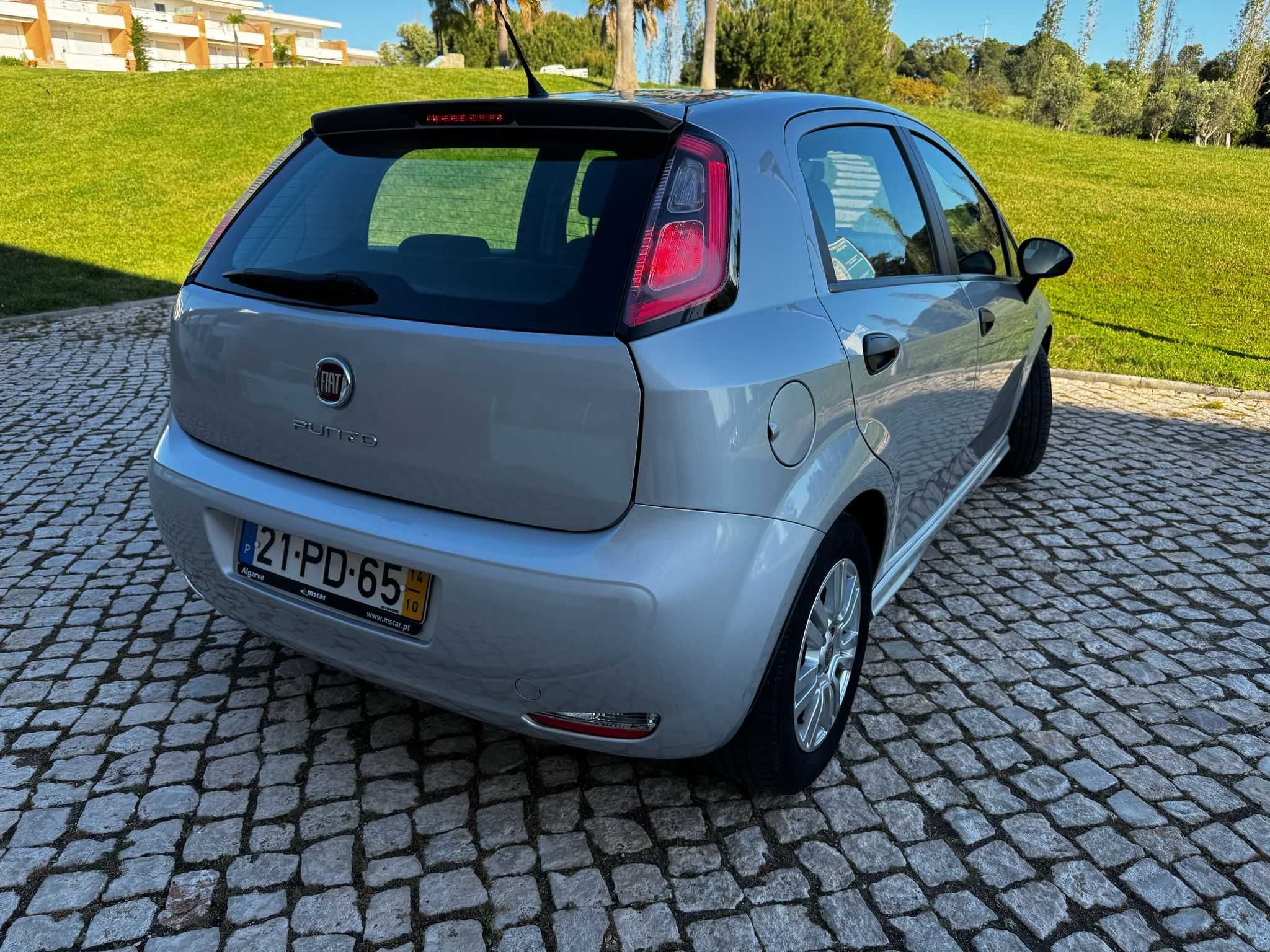 Oportunidade! Fiat Punto young Sport 2014 - Apenas 91.000 km!