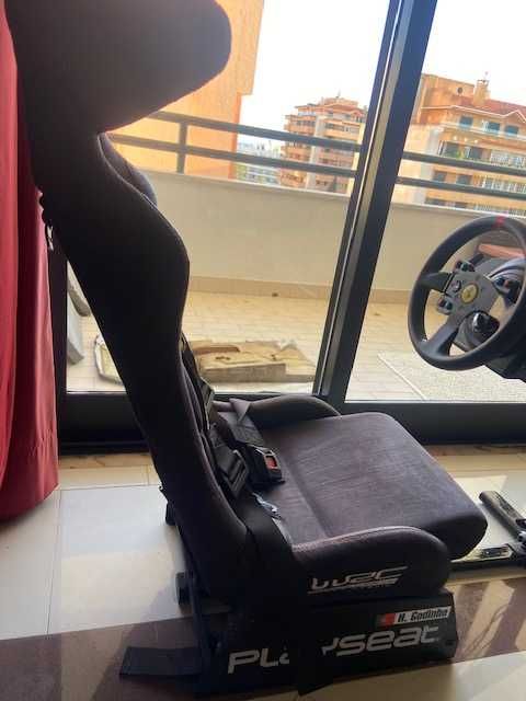 Jogo PSP F1 - Baket e volante pedais Ferrari F1 Pro com PSP4