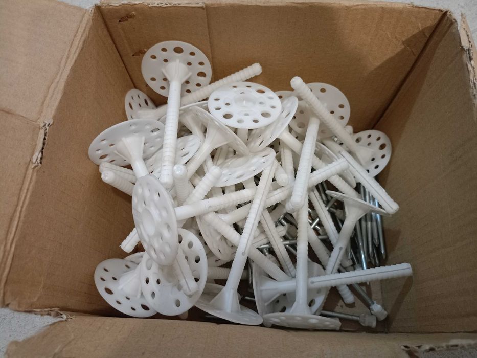 Kołki do styropianu 120 i 90