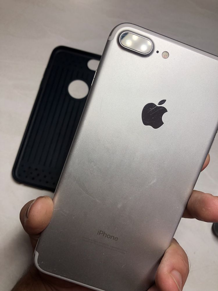 Айфон 7 + робочий
