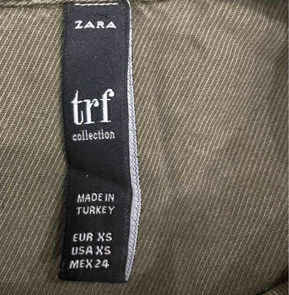 Рубашка Zara цвета хаки. Размер по бирке XS