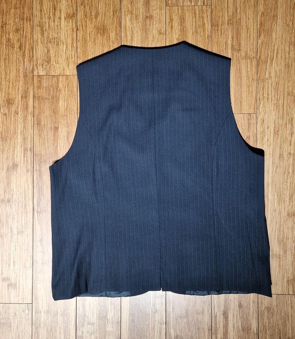 Garnitur granatowy w paski