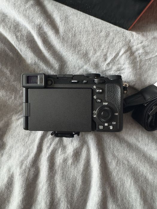 Sony A7C II Preta (como nova)