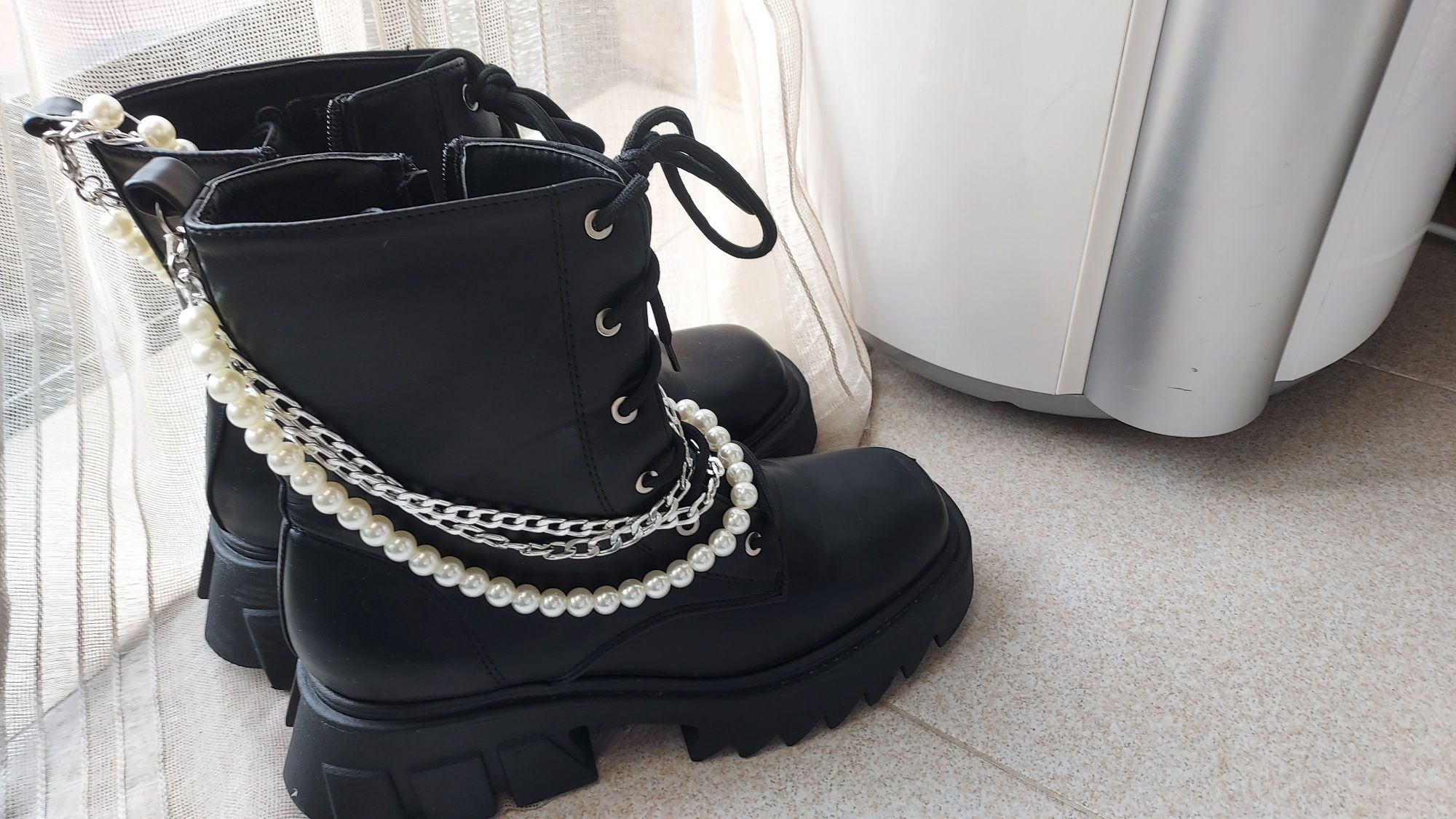 Botas pretas Tam 39