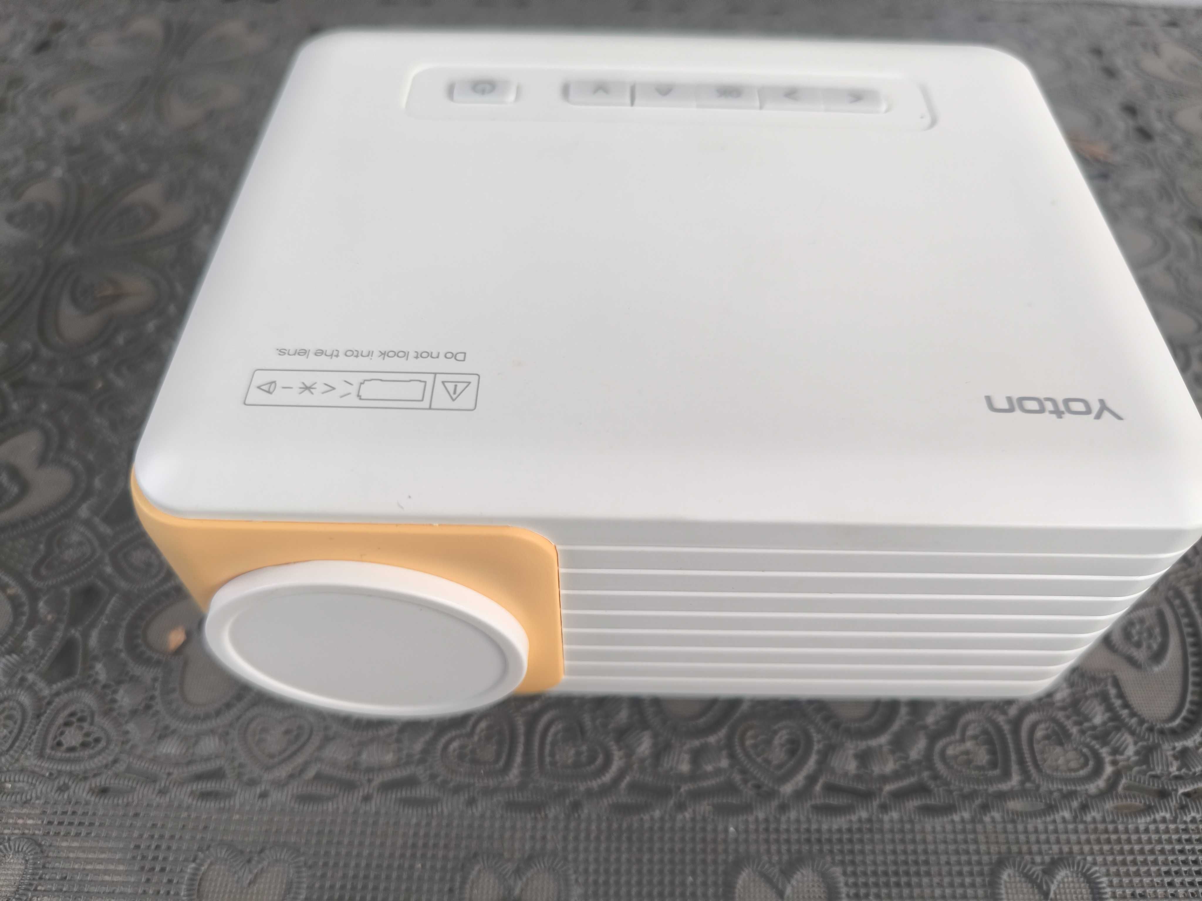 Projektor YOTON Y3 MINI Y3 full HD, HDMI/USB/IOS/Android