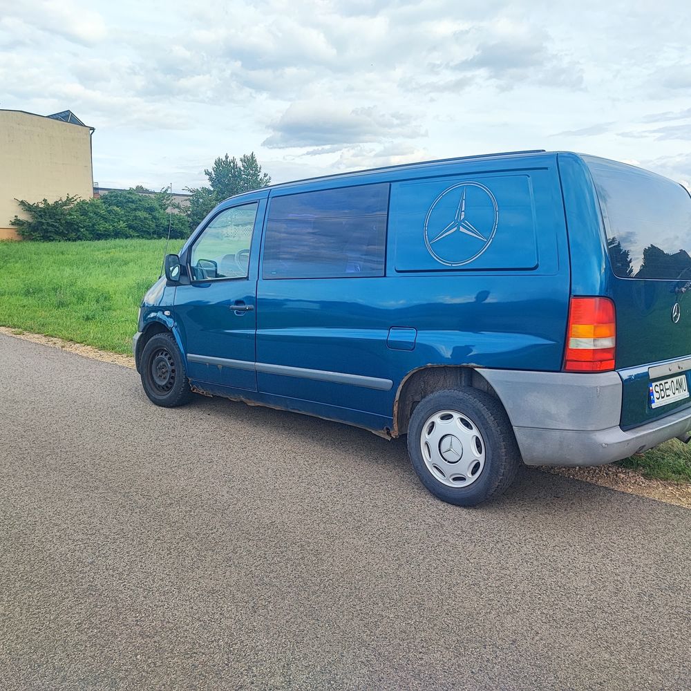 Mercedes Vito 112 CDI 2.2 5 osób klima 2001 rok