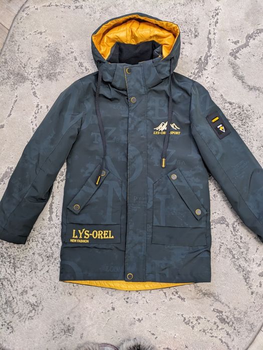 Весняна курточка для хлопчика.