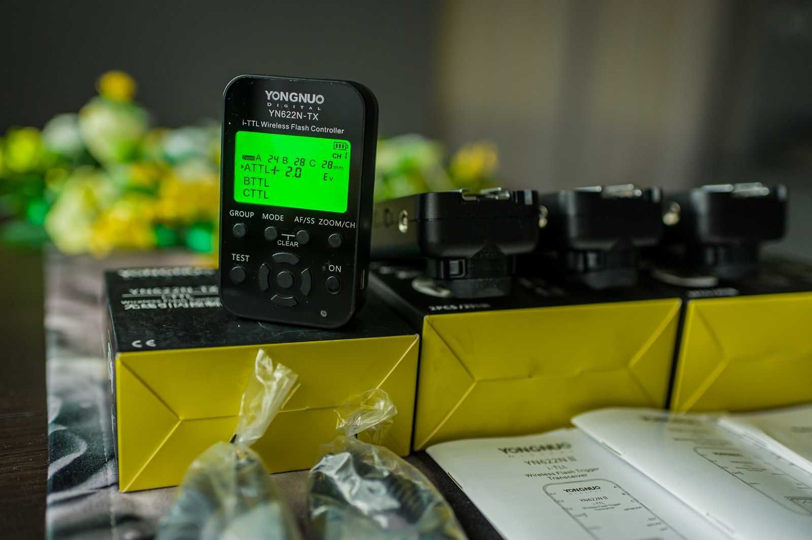 Radiowy wyzwalacz Yongnuo YN-622N-TX LCD iTTL +  wyzwalacze YN-622N II