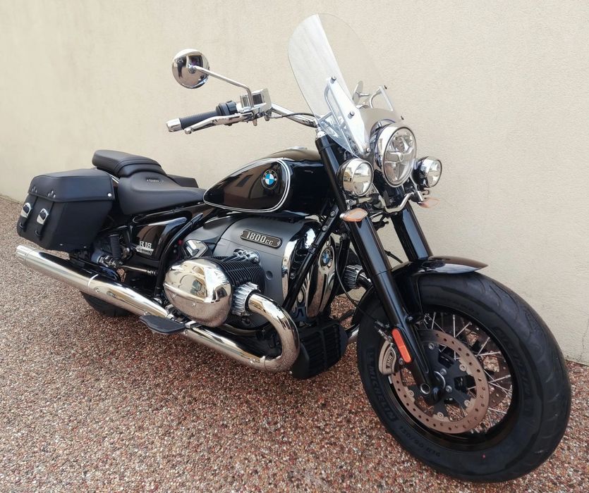 BMW R 18