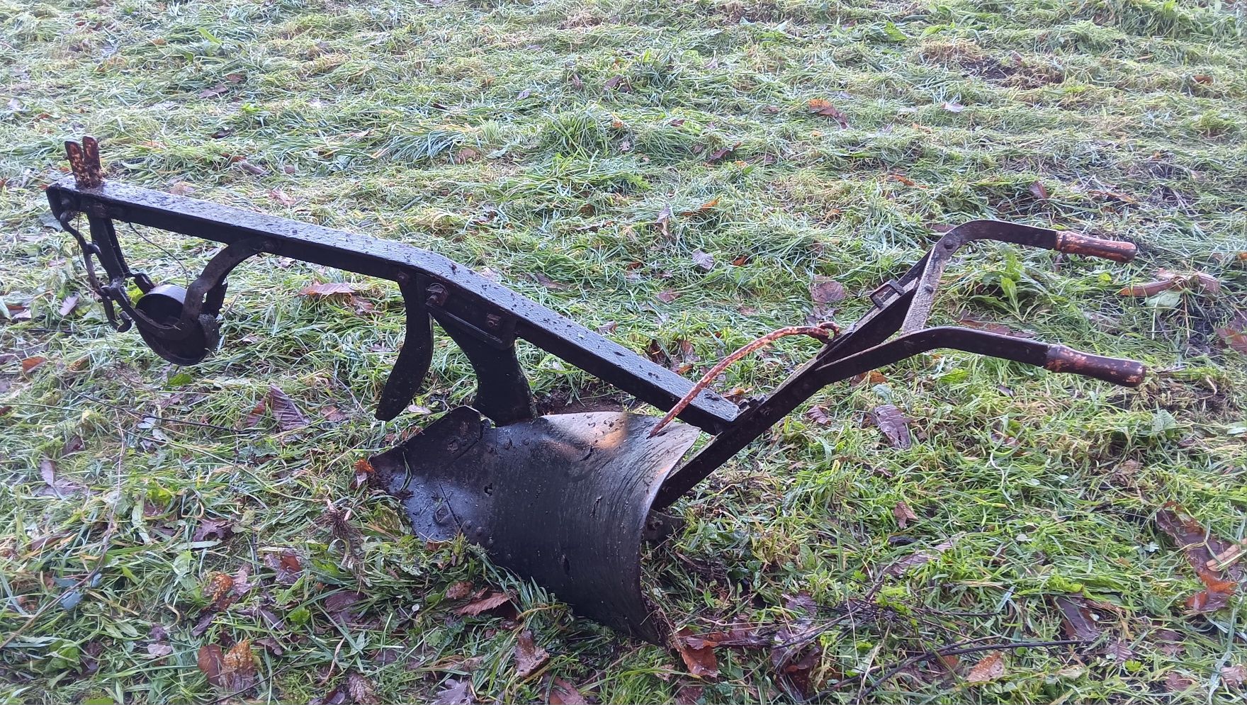 Arado Antigo em Ferro