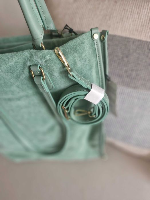 Torebka włoska, Viola Castellani zamszowa zielona