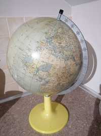 Stary globus duży