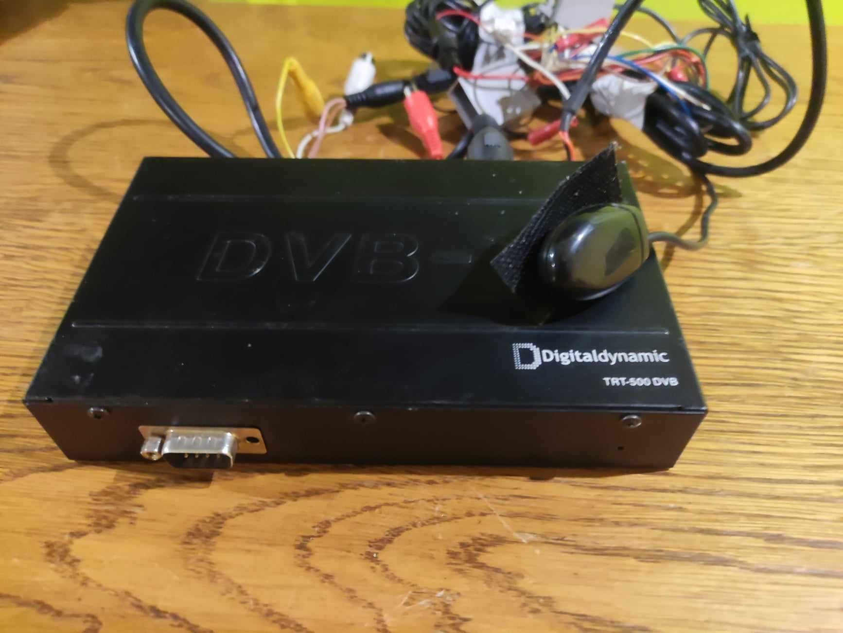 Tuner tv do samochodu