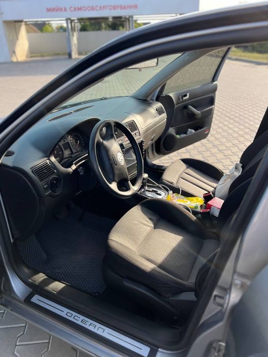 Volkswagen Golf 1.9tdi 2003 Automat