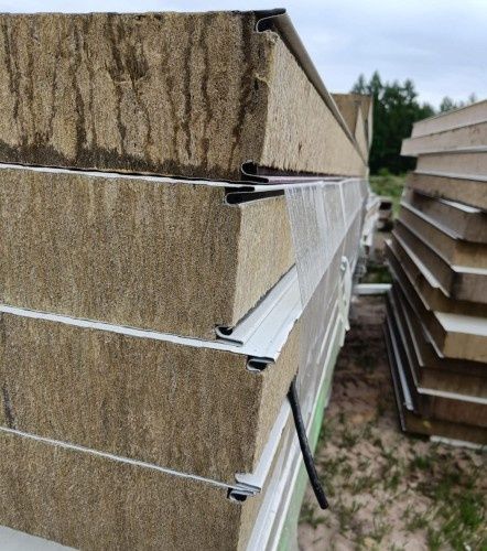 Płyty warstwowe z rdzeniem wełny grubość 200 mm