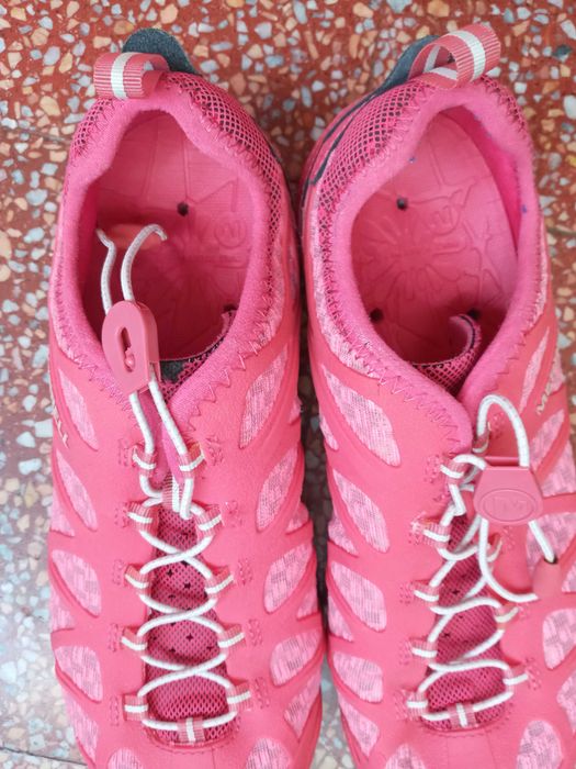 Ténis senhora Merrell numero 39 usados